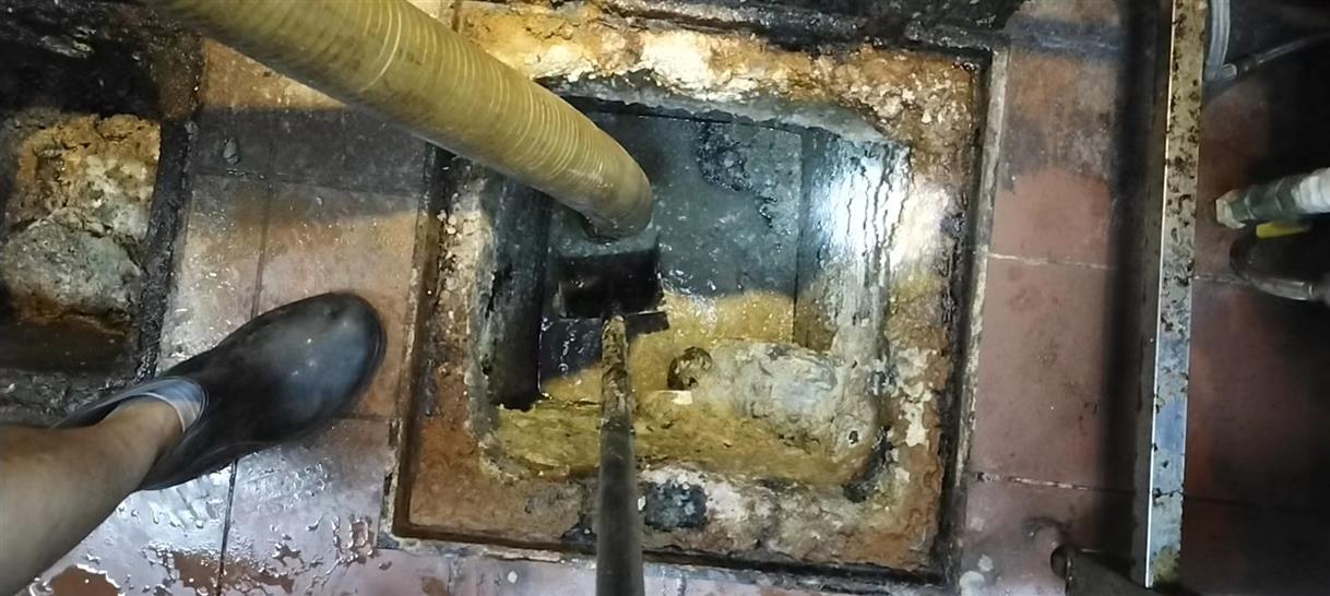 屯留化油池清理-污水池清掏